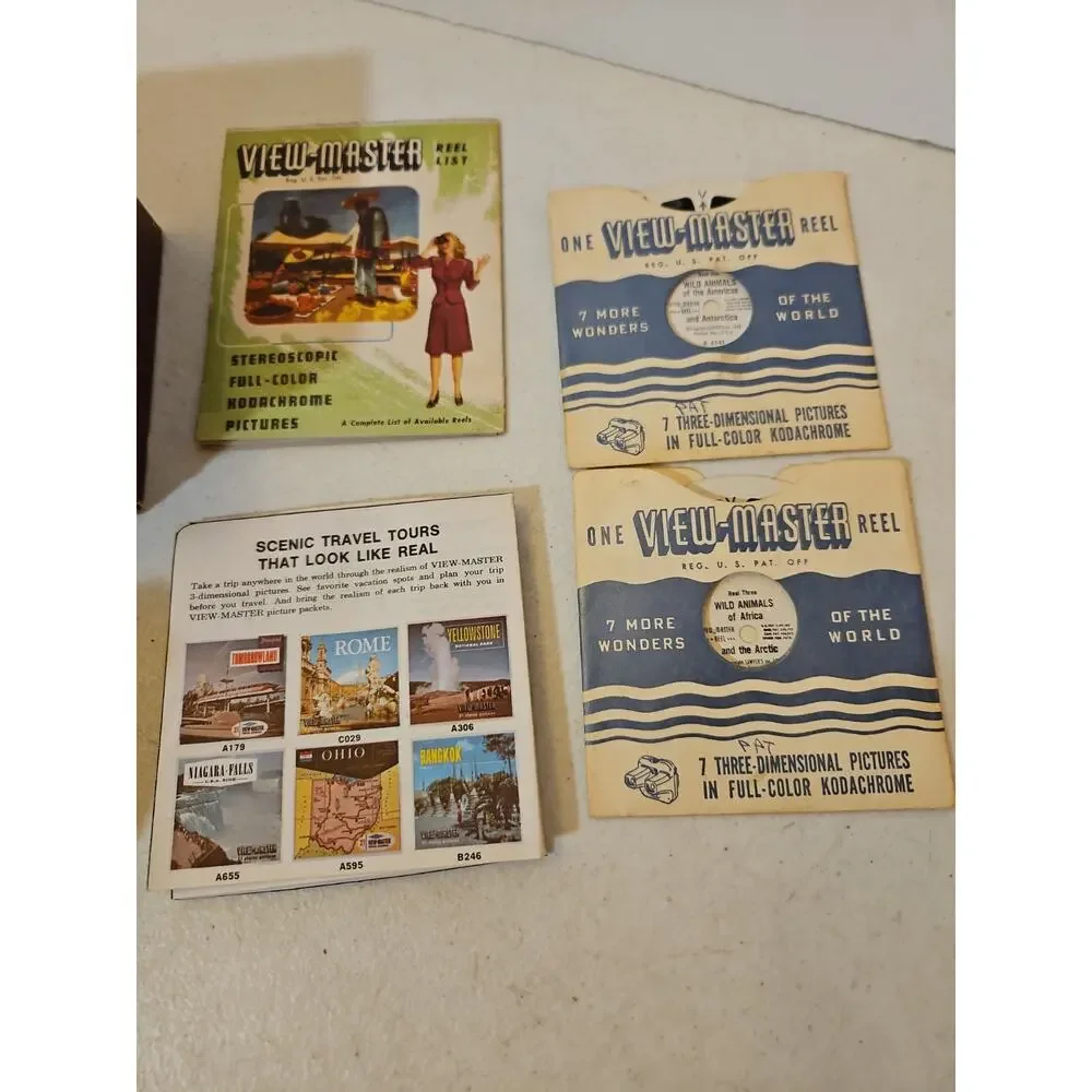 Vintage Sawyer's View-Master Model C Stereoscope Viewer - Box & 2 Reels